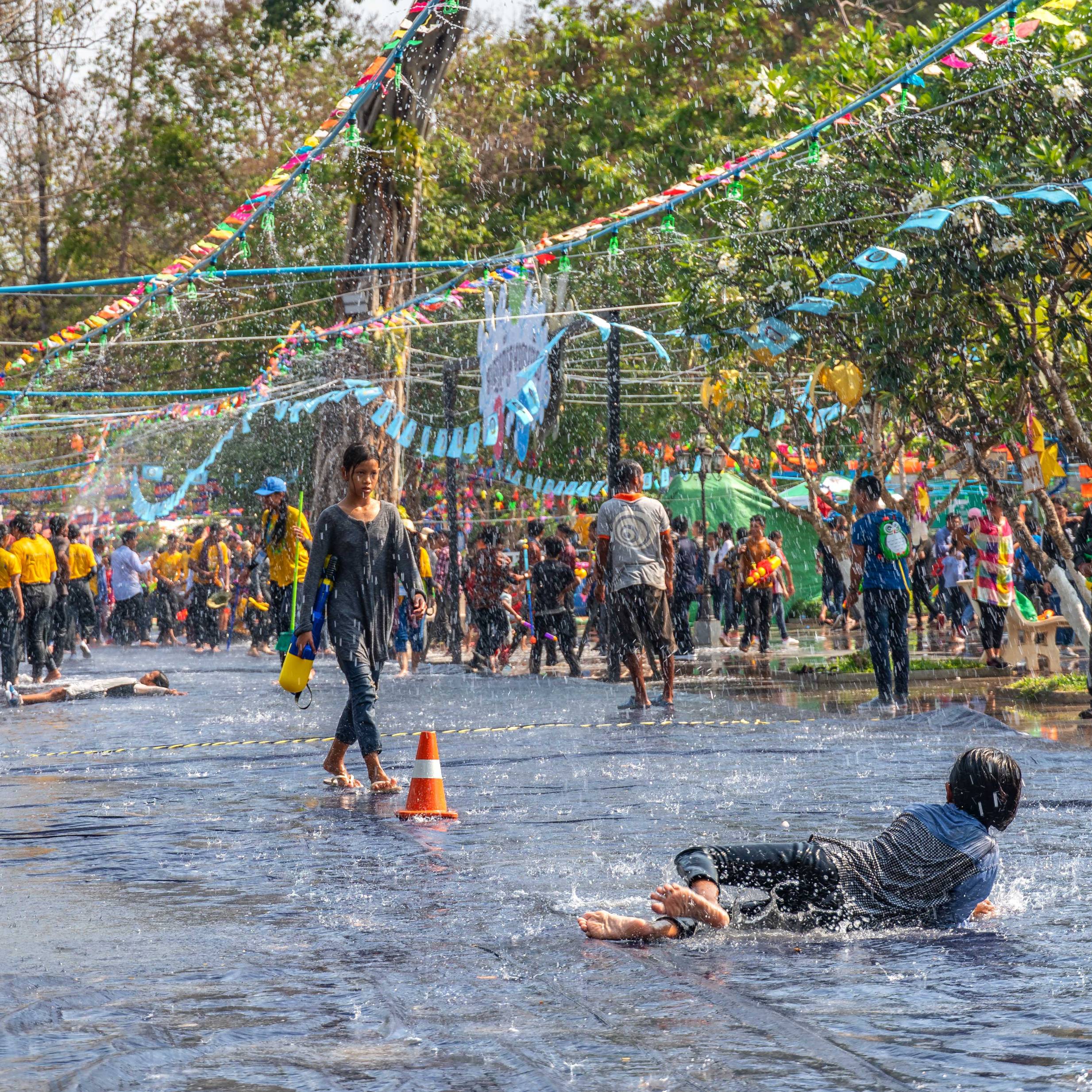 SONGKRAN FESTIVAL IN SIEM REAP