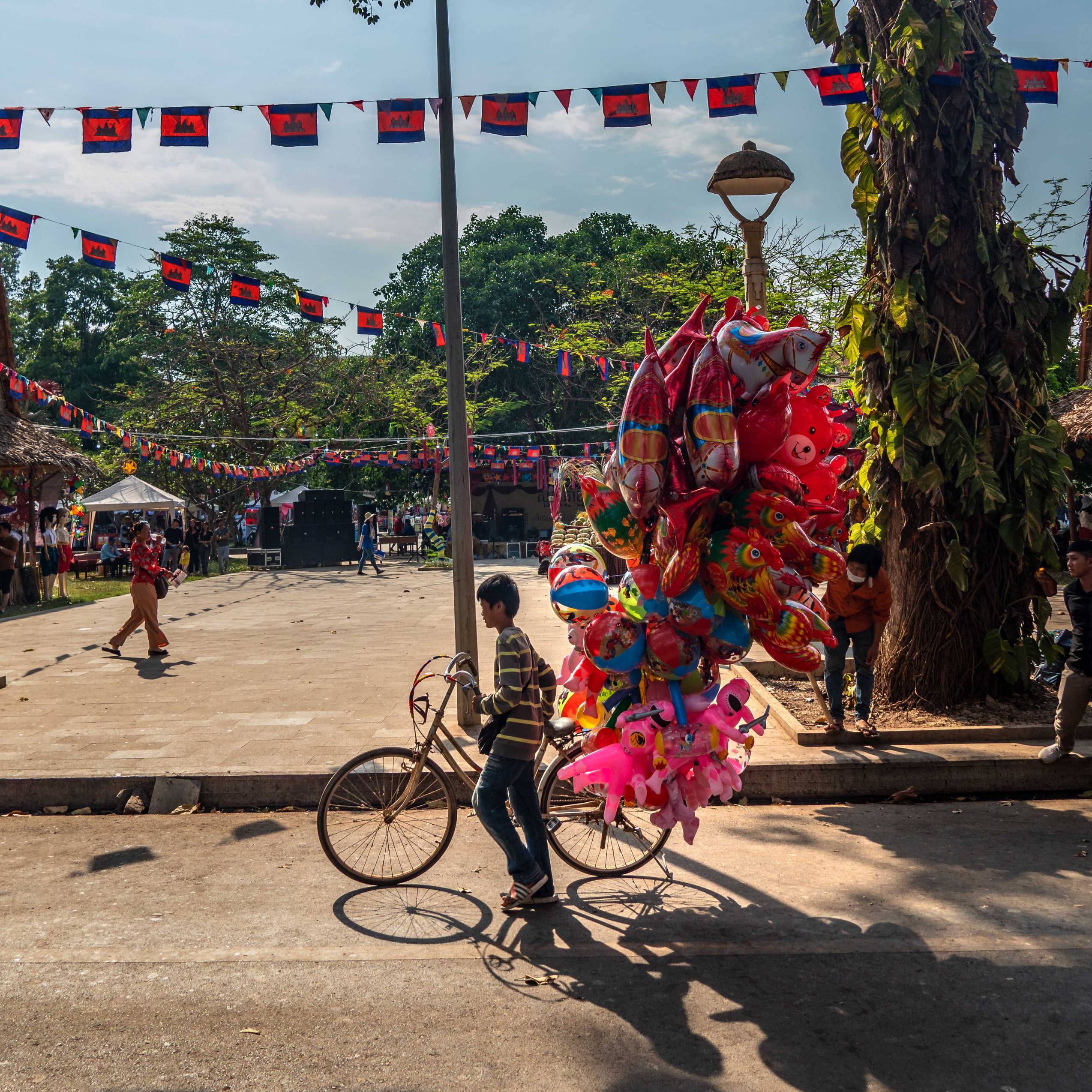 SONGKRAN FESTIVAL IN SIEM REAP