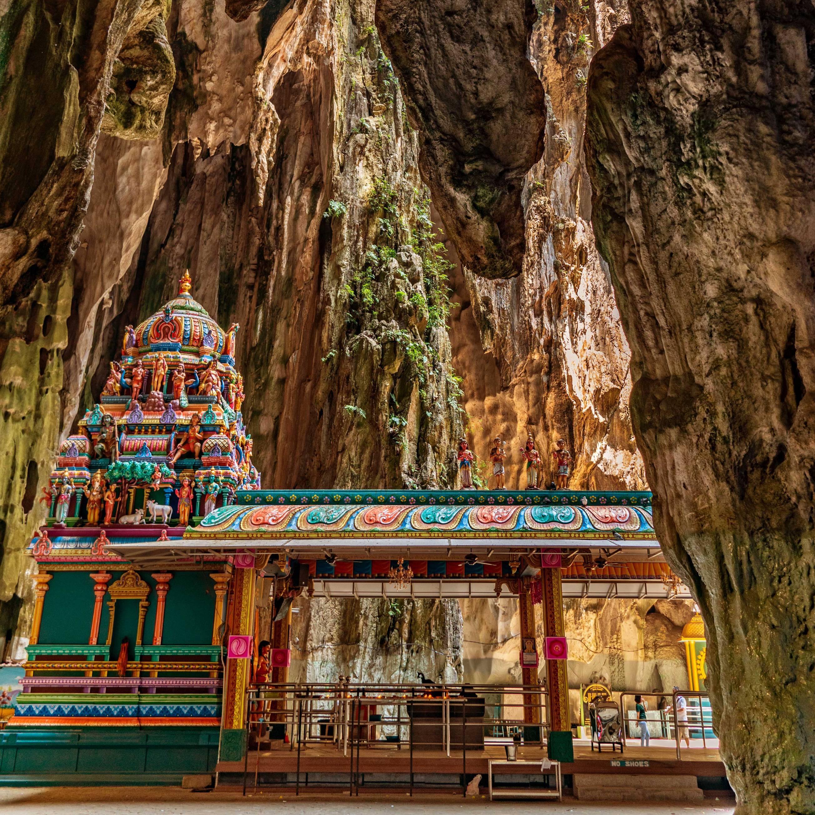 HINDU TEMPLE, BATU CAVES